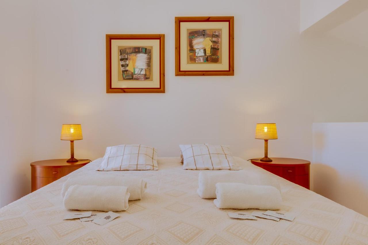Small Villa 4Pax -Shared Pool @ Homesbyfc Albufeira Exterior foto